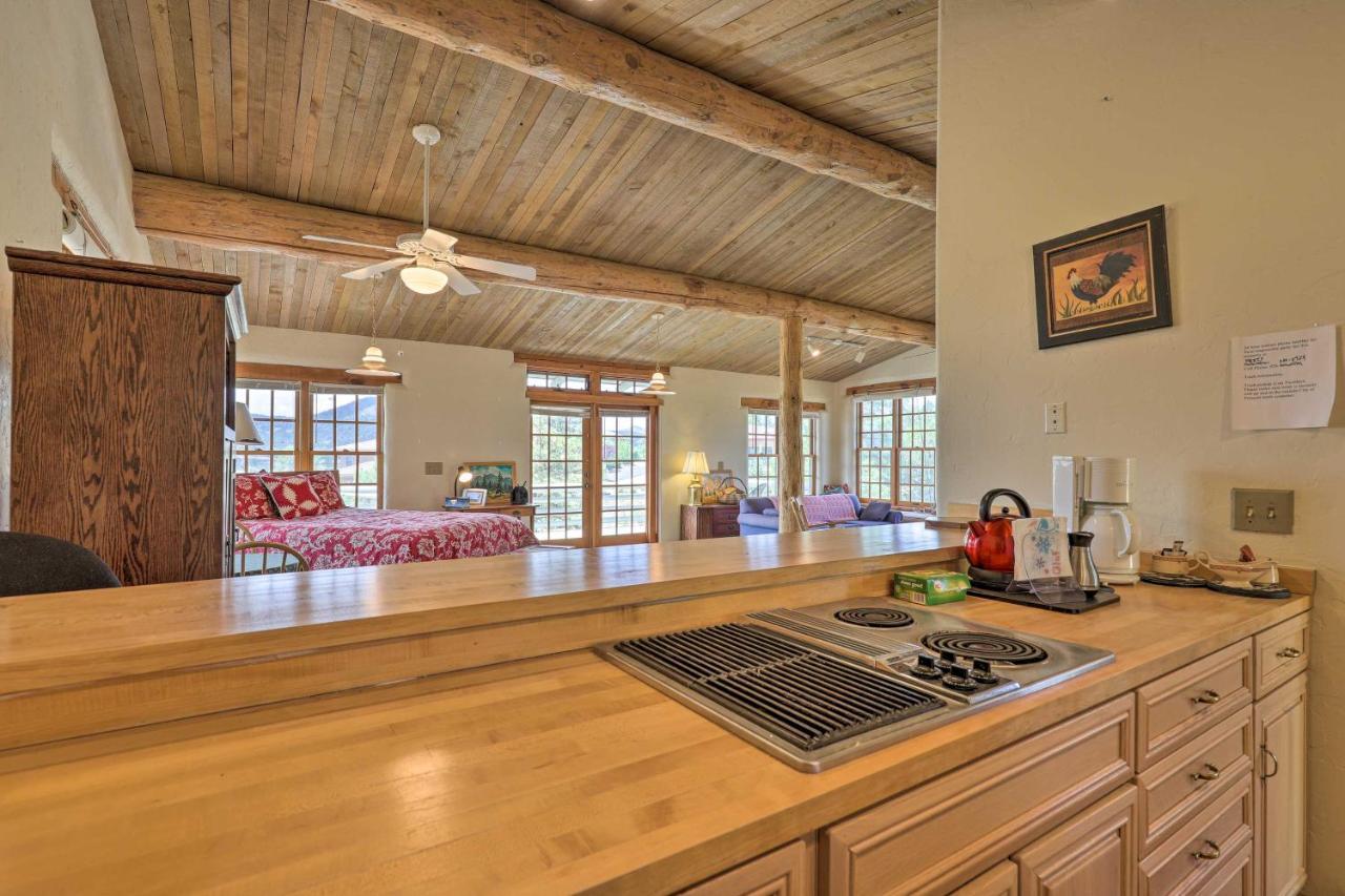 Bright Prescott Studio With Thumb Butte Views! ภายนอก รูปภาพ
