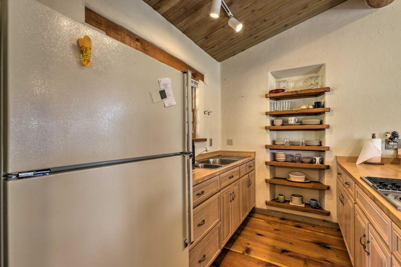 Bright Prescott Studio With Thumb Butte Views! ภายนอก รูปภาพ